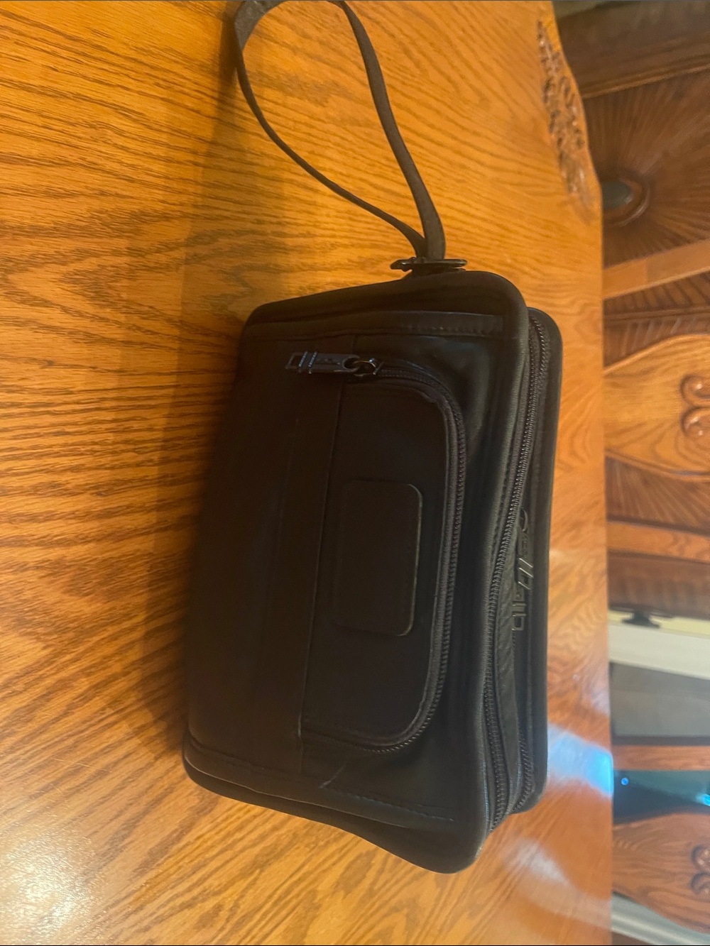 Tumi Black Leather Wristlet Organizer